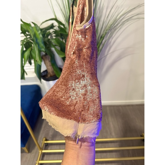 Amanda Wakeley Sleeveless Embellished Sequin Top - Size 8 - Picture 8 of 14